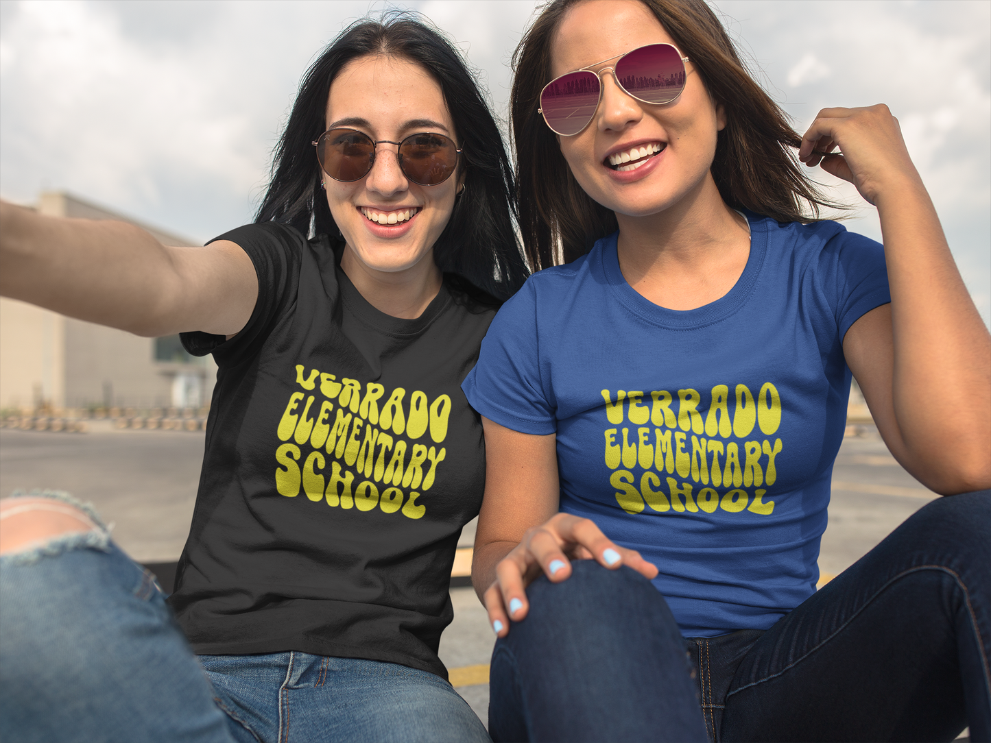 Groovy (70s) - Adult Women's T-shirt